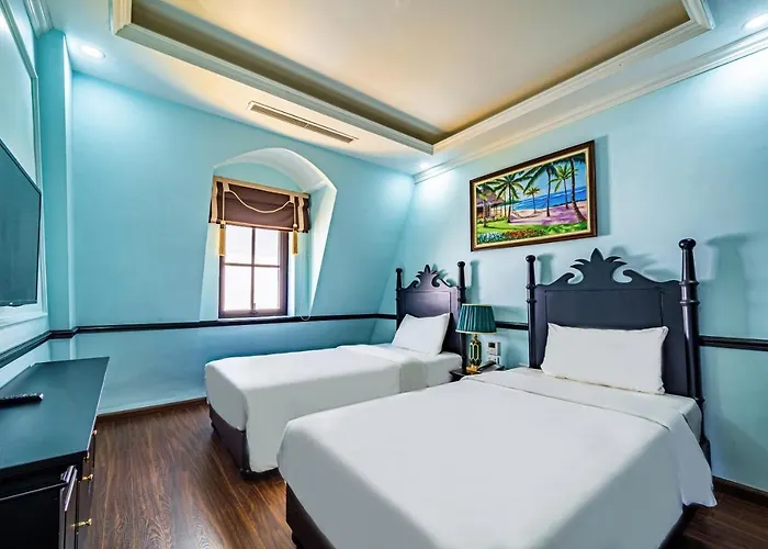 Dragon Hotel