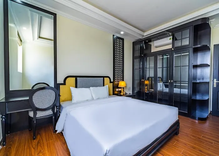 Dragon Hotel Hạ Long