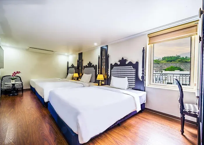 Dragon 3* Hạ Long