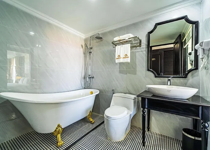 Dragon Hotel Hạ Long